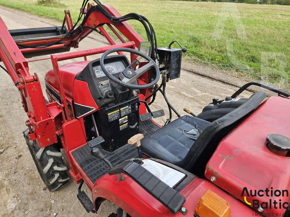 Mitsubishi MT 185, tractors
