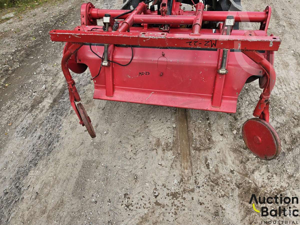 Mitsubishi MT 185, traktoriai