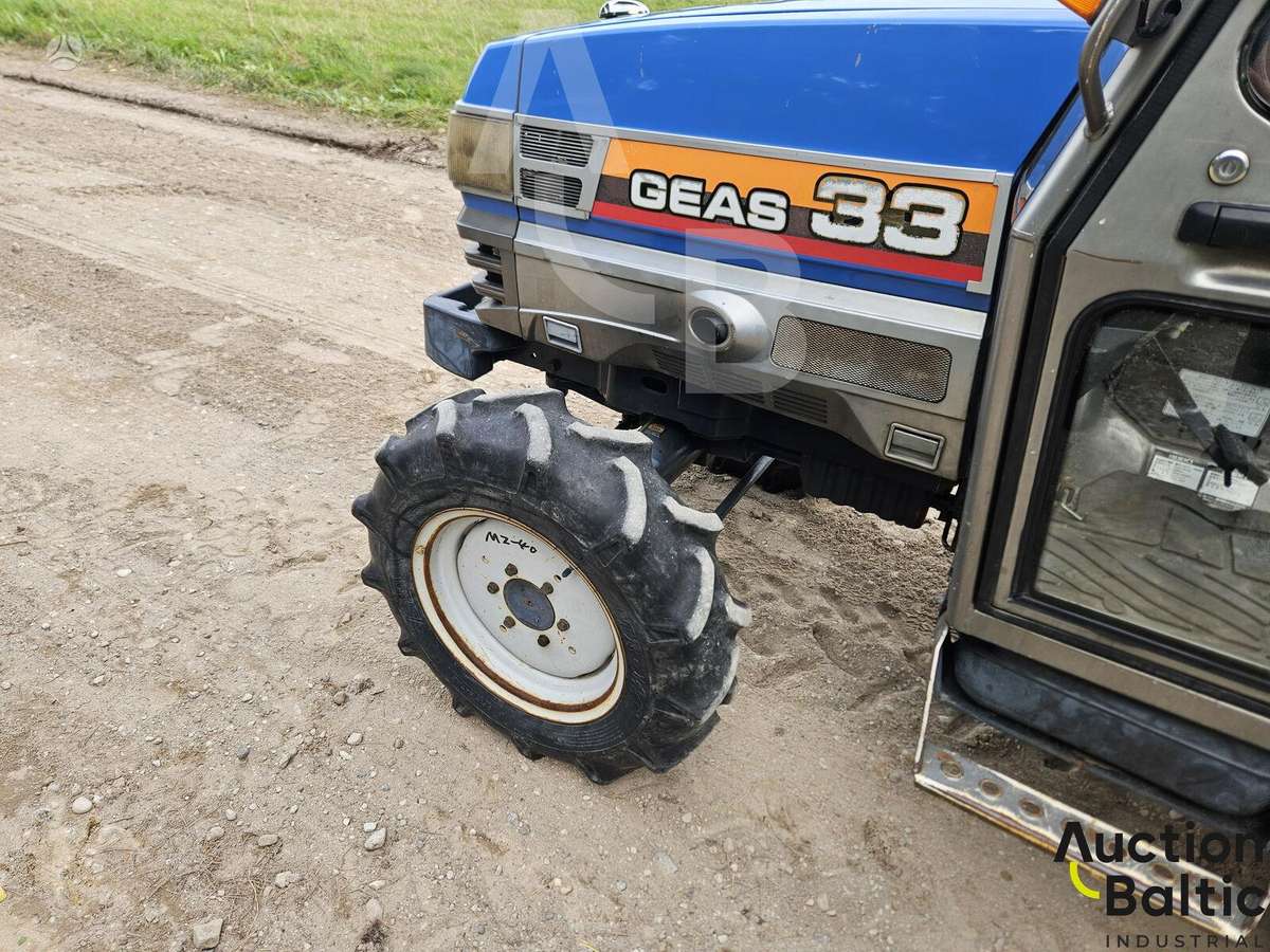 Iseki Geas 33, tractors