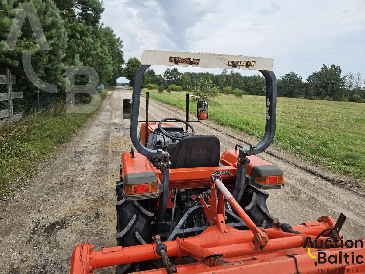 Kubota GL 220, tractors