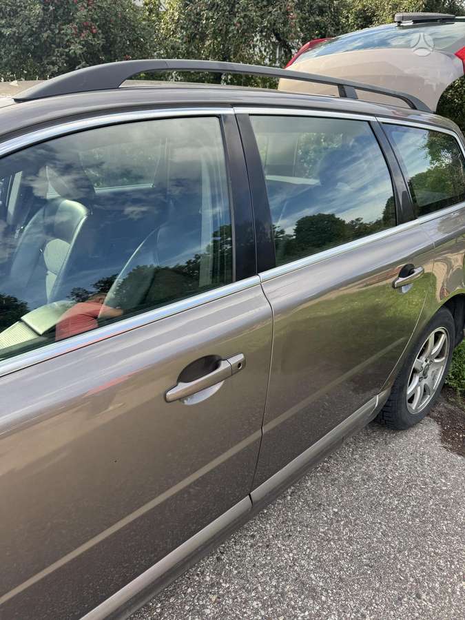 Volvo V70, 2.4 l., Универсал