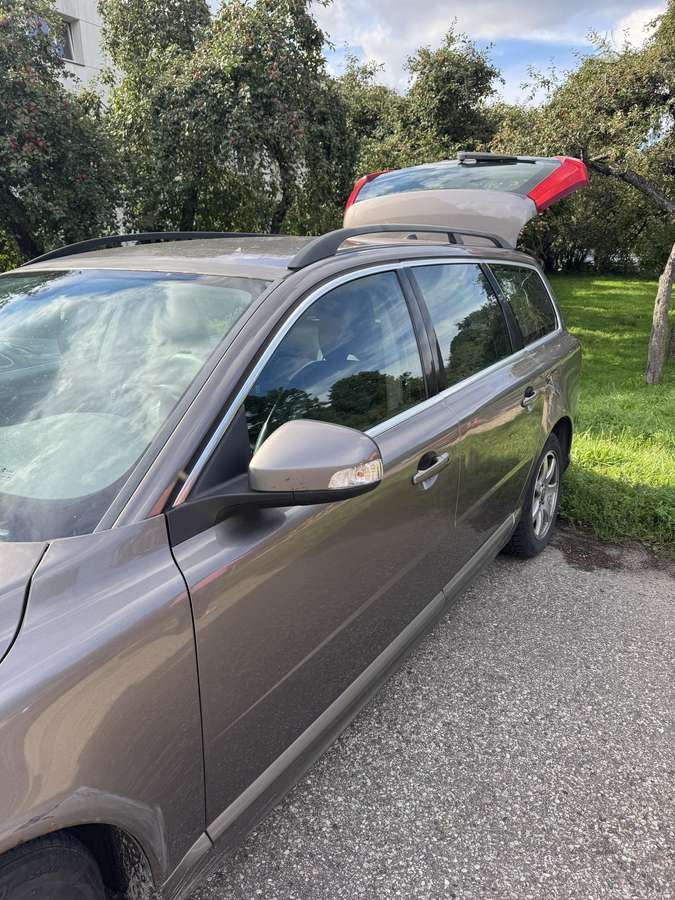 Volvo V70, 2.4 l., Универсал