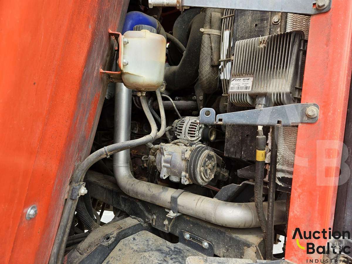 Kuhn SPW 14 Compact, kita