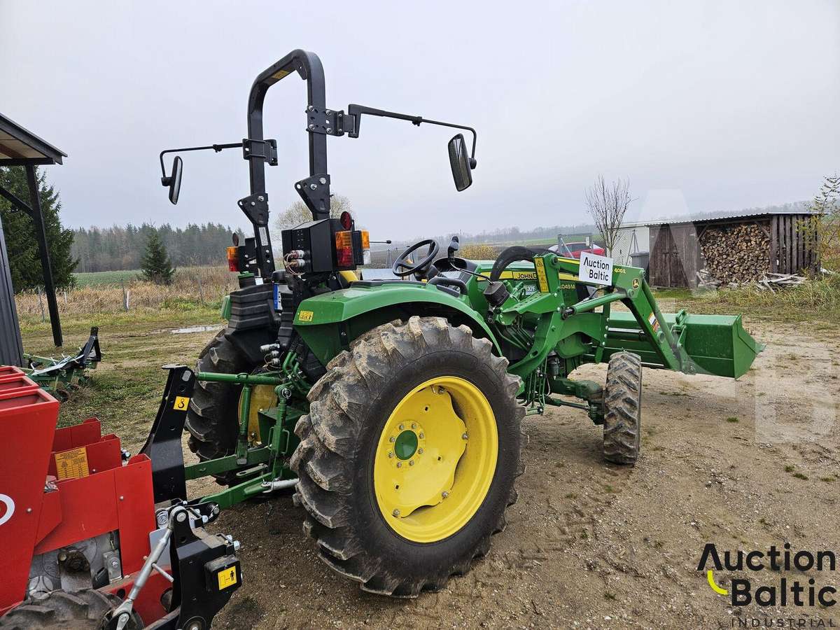 John Deere 4049 M, тракторы