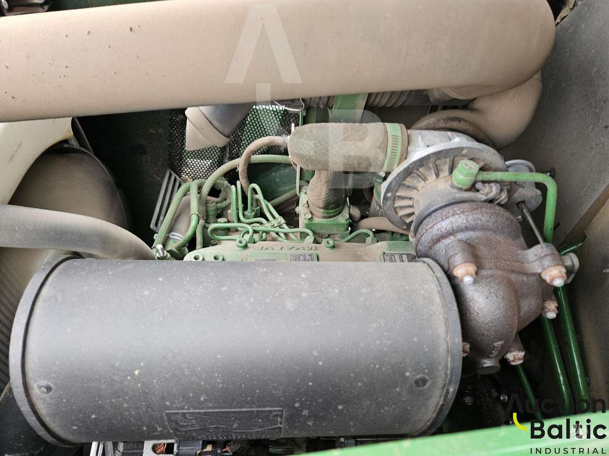 John Deere 4049 M, traktoriai