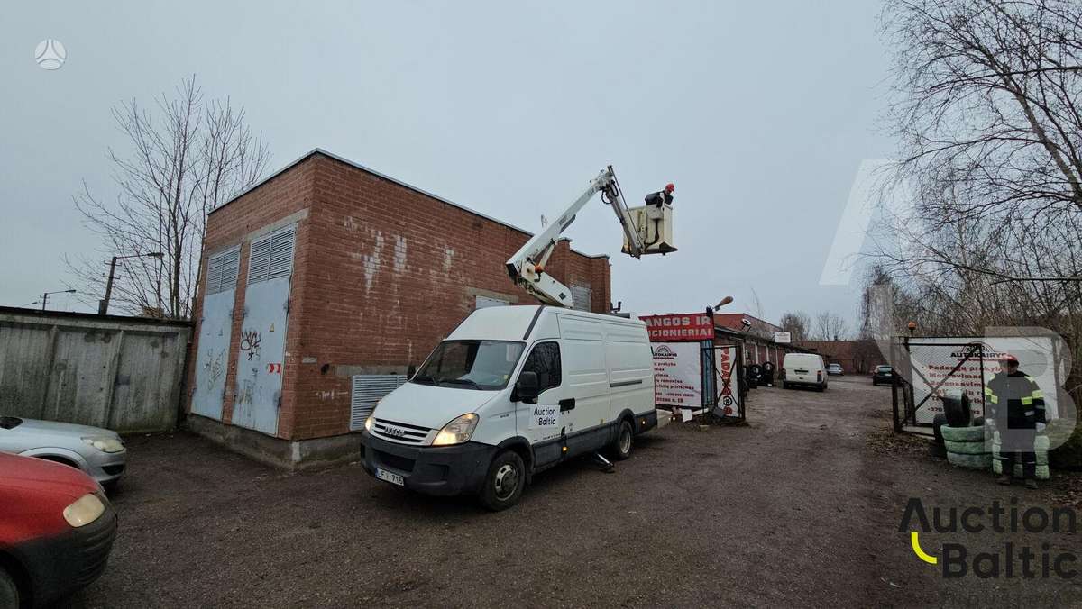 Iveco Daily, boom lift
