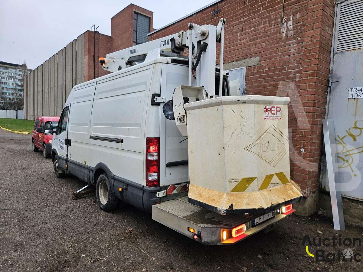 Iveco Daily, boom lift