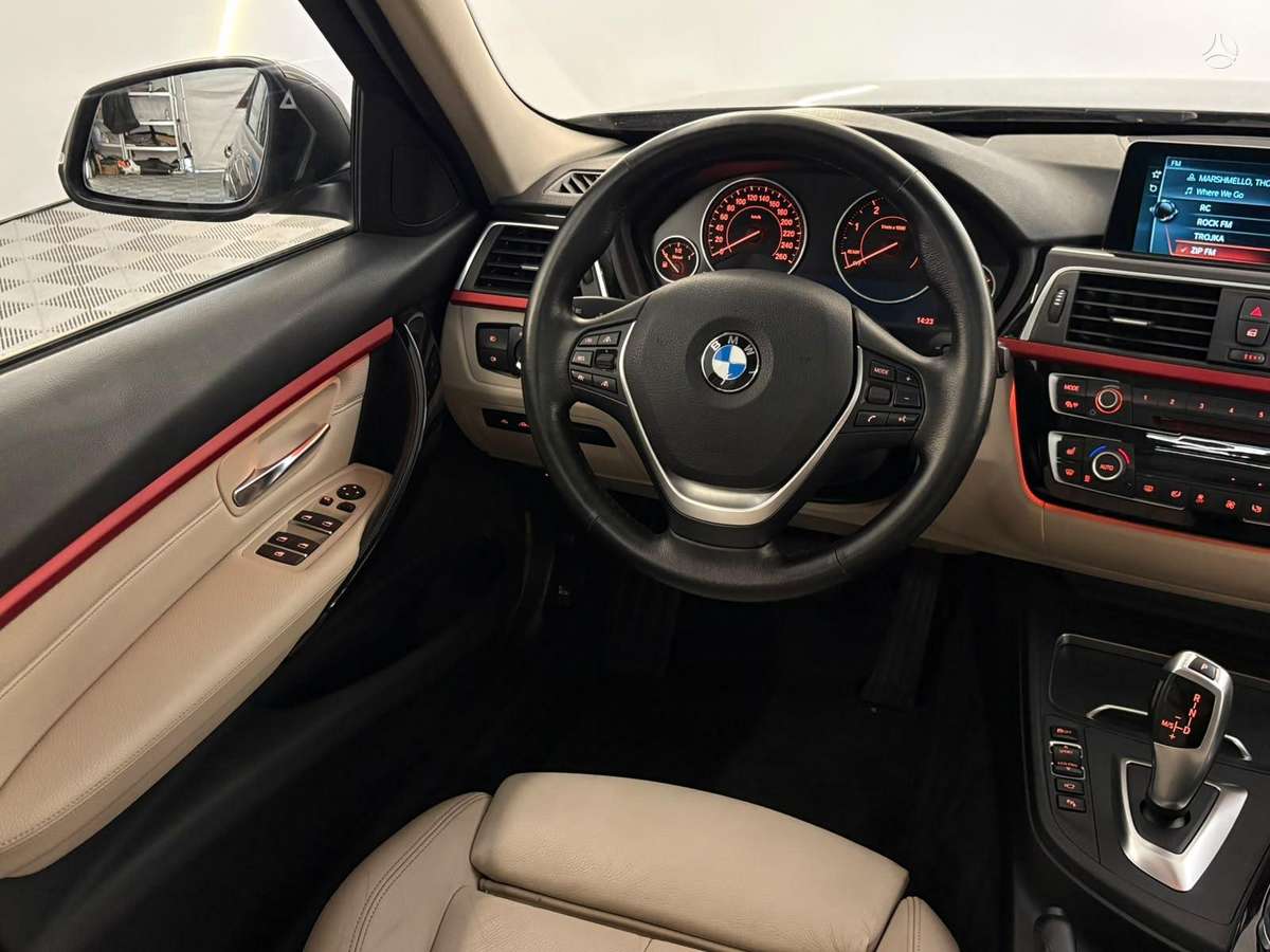 BMW 320, 2.0 l., universalas