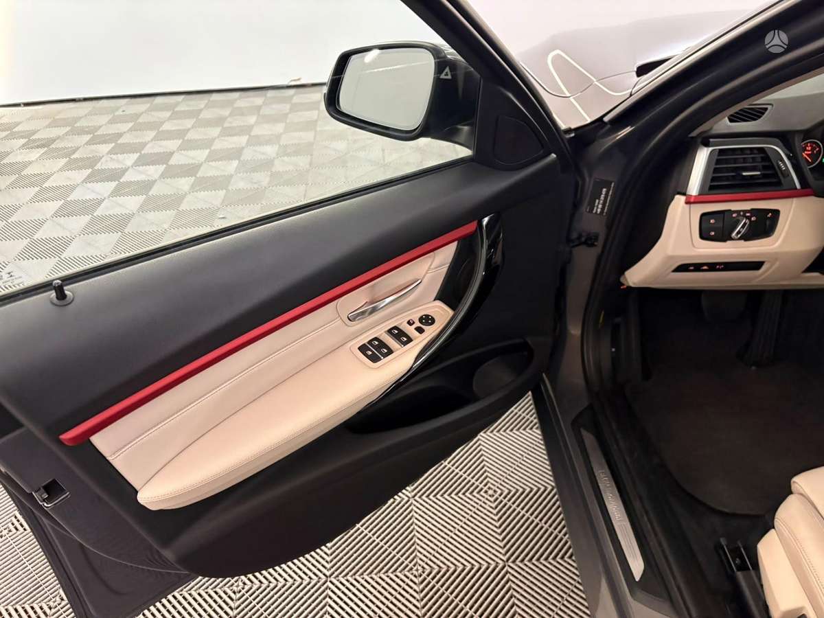 BMW 320, 2.0 l., universalas