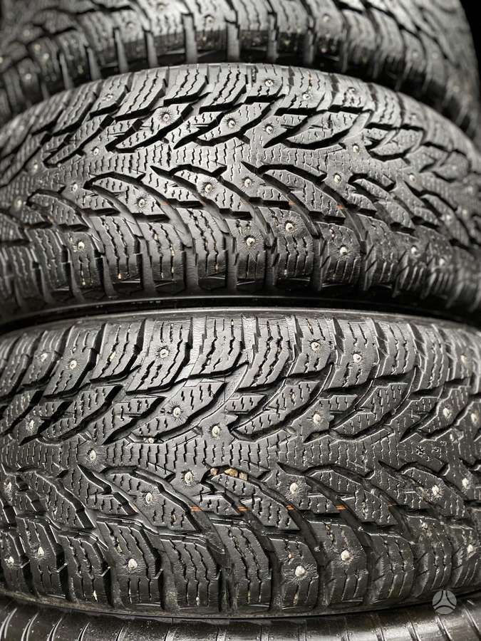 Nokian, winter 215/60 R17