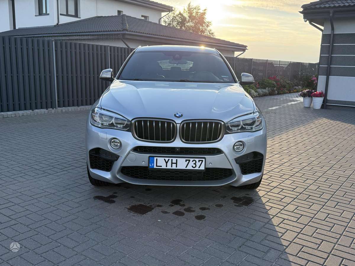 BMW X6, 3.0 l., off-road / crossover