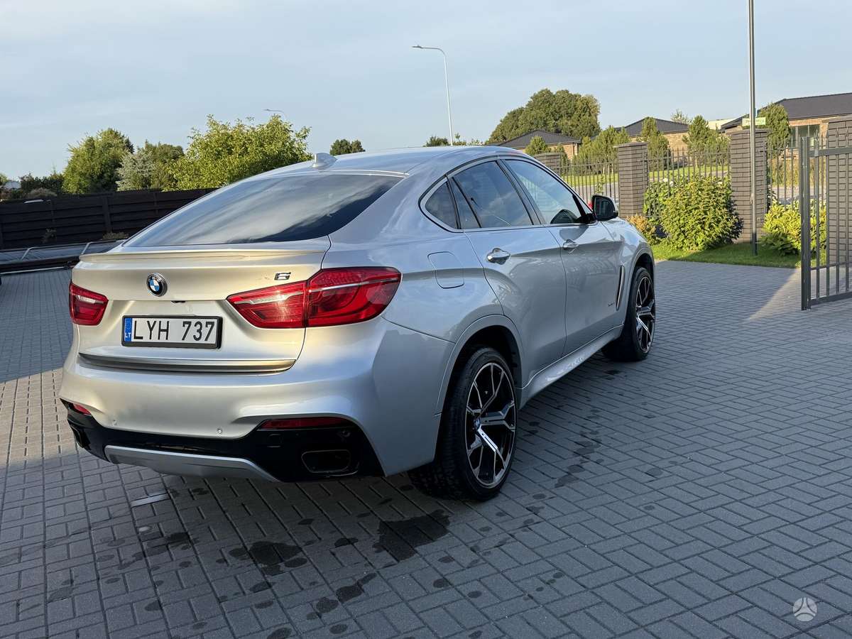 BMW X6, 3.0 l., off-road / crossover