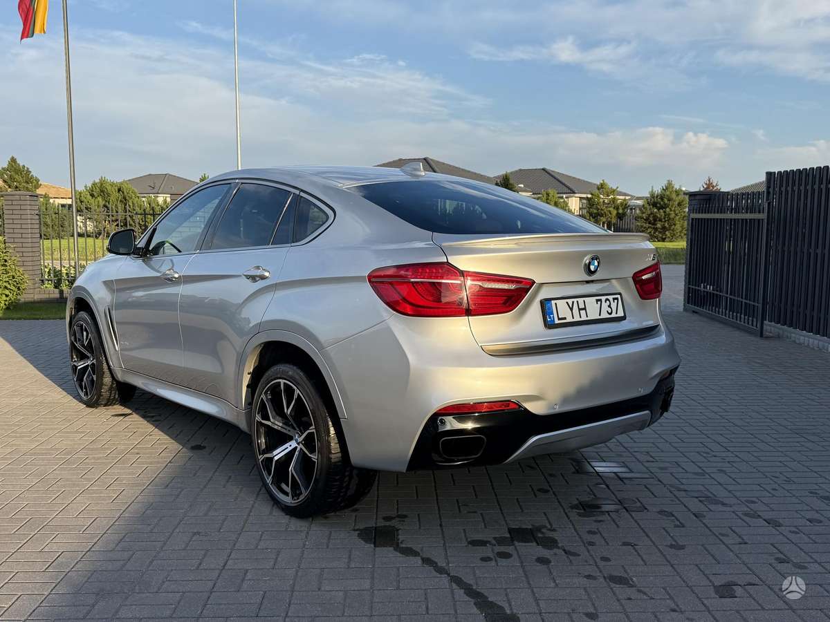 BMW X6, 3.0 l., off-road / crossover