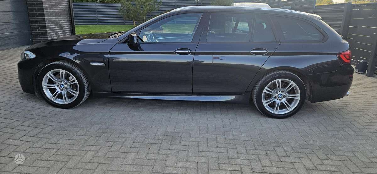 BMW 530, 3.0 l., wagon