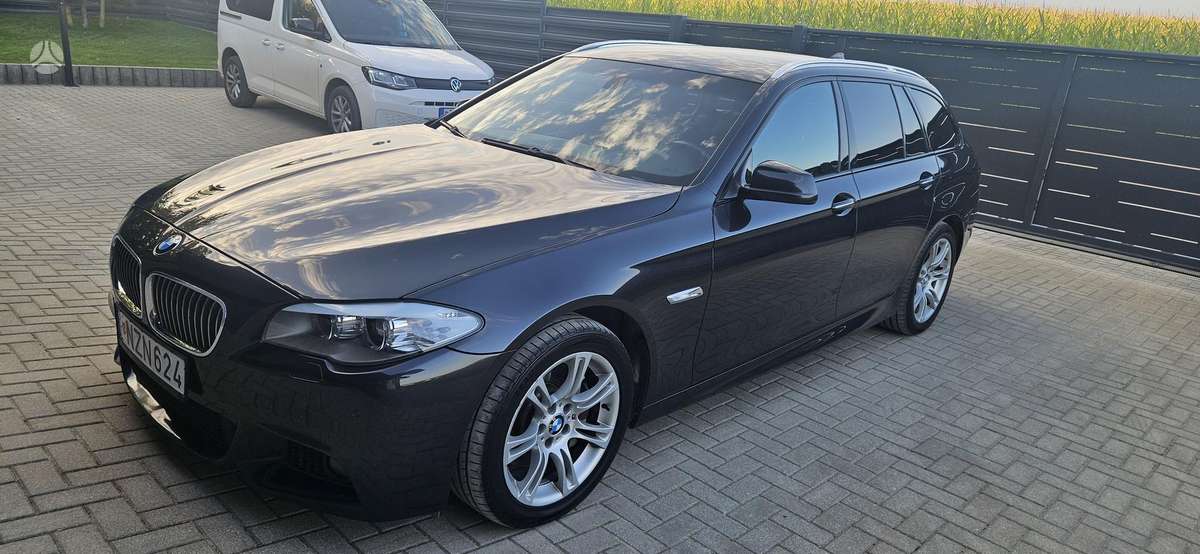 BMW 530, 3.0 l., wagon
