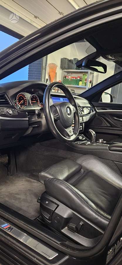 BMW 530, 3.0 l., wagon