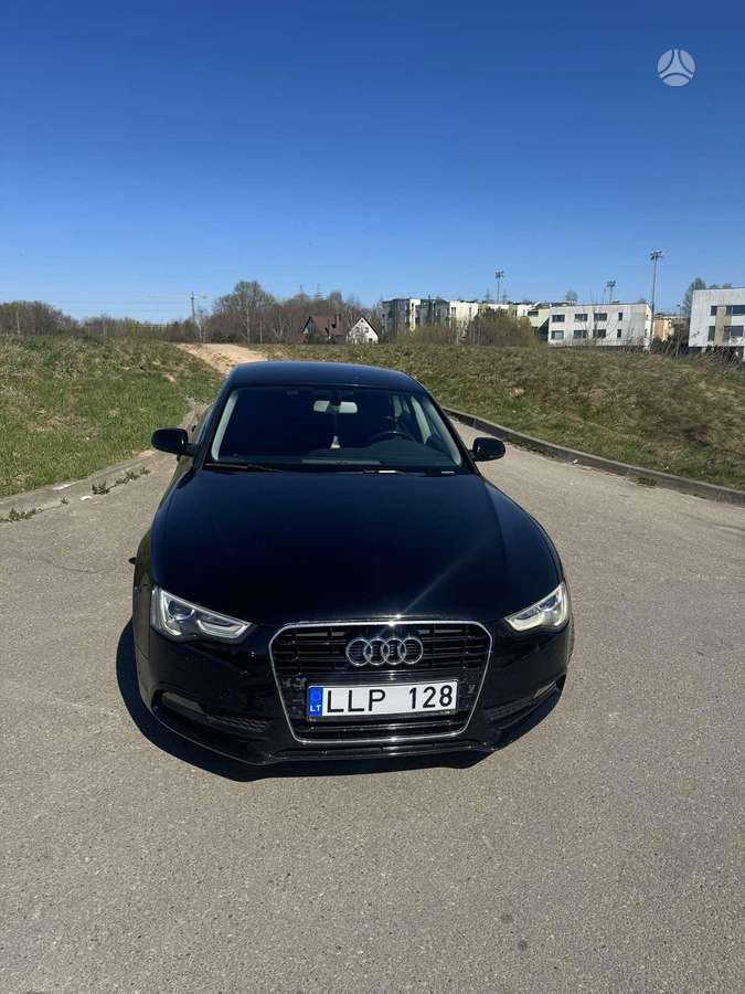 Audi A5, 1.8 l., hatchback