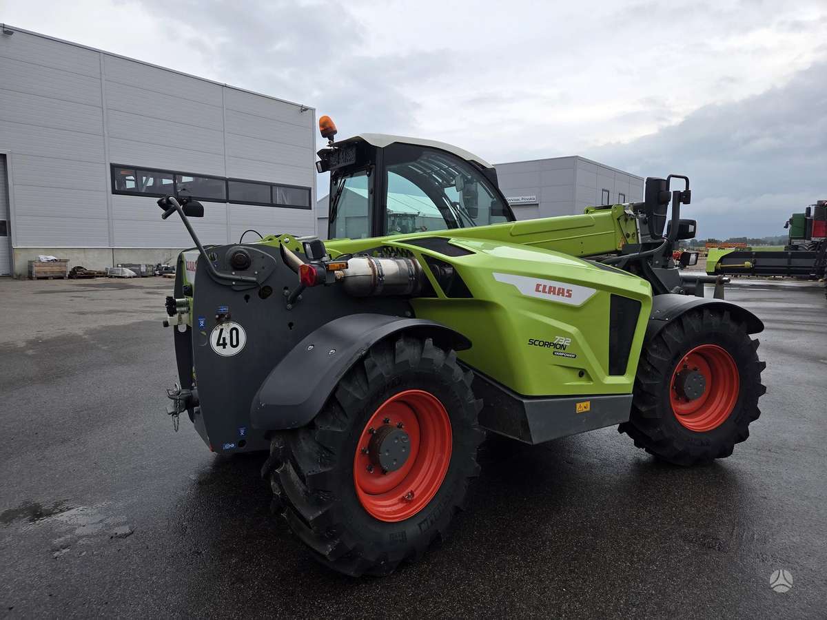 Claas Scorpion 732, self-propelled loaders
