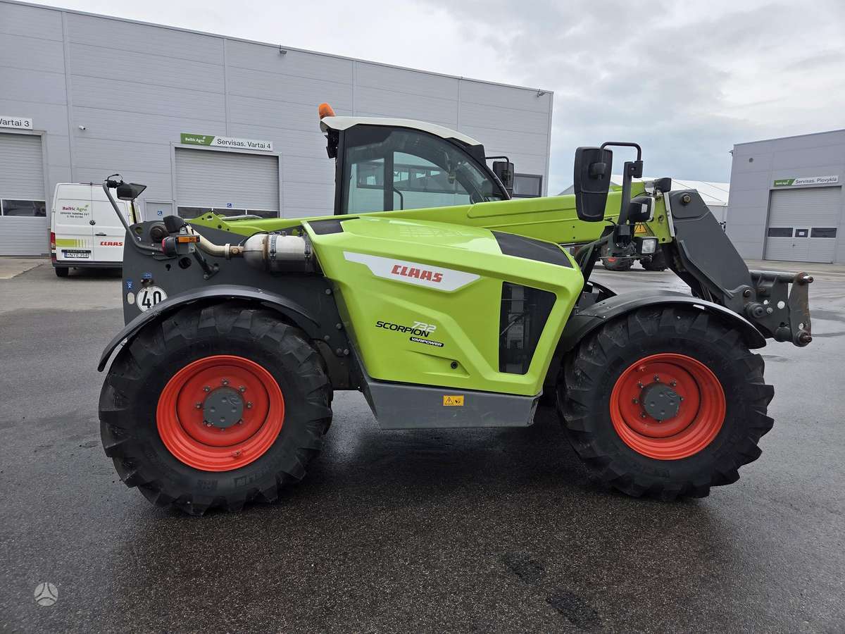 Claas Scorpion 732, self-propelled loaders