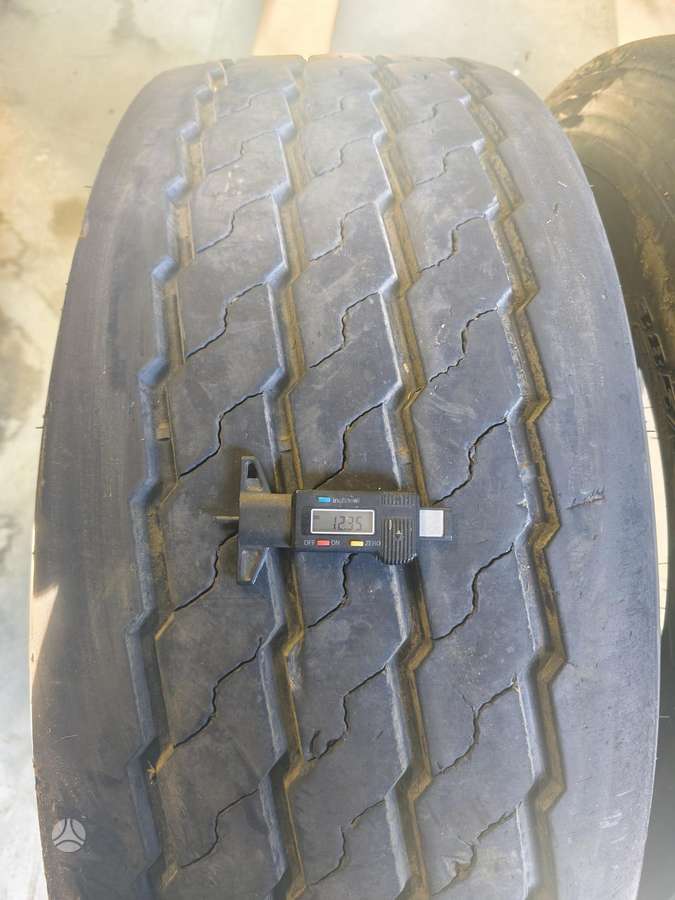 -Kita-, universalios 385/65 R22,5