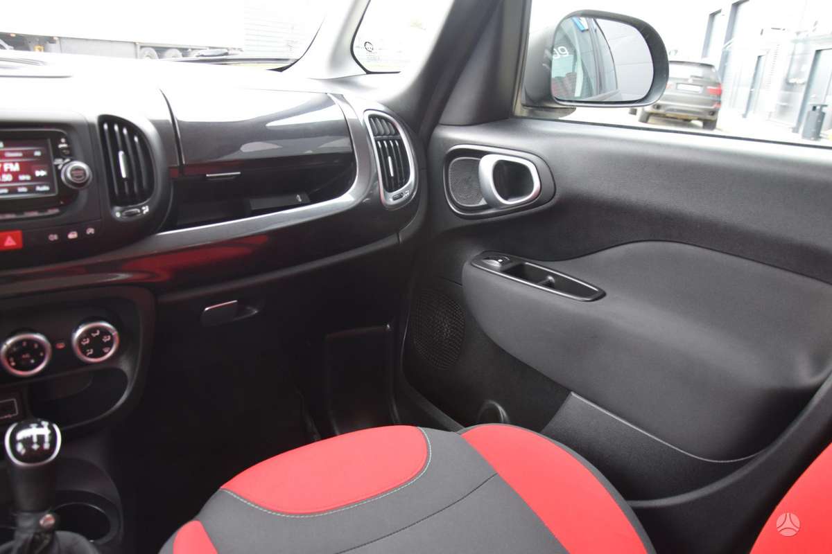 Fiat 500L, 1.3 l., hatchback