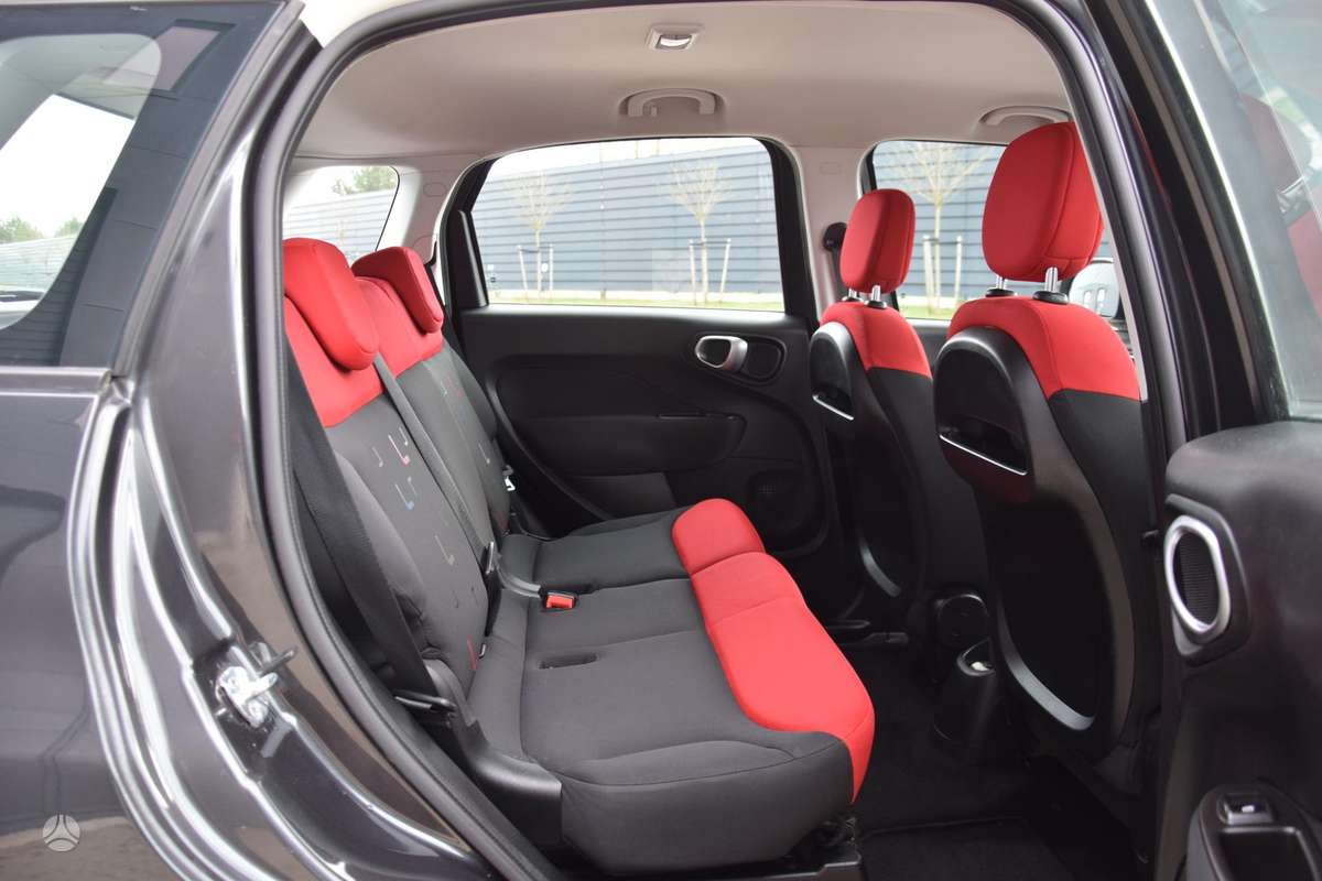 Fiat 500L, 1.3 l., hatchback