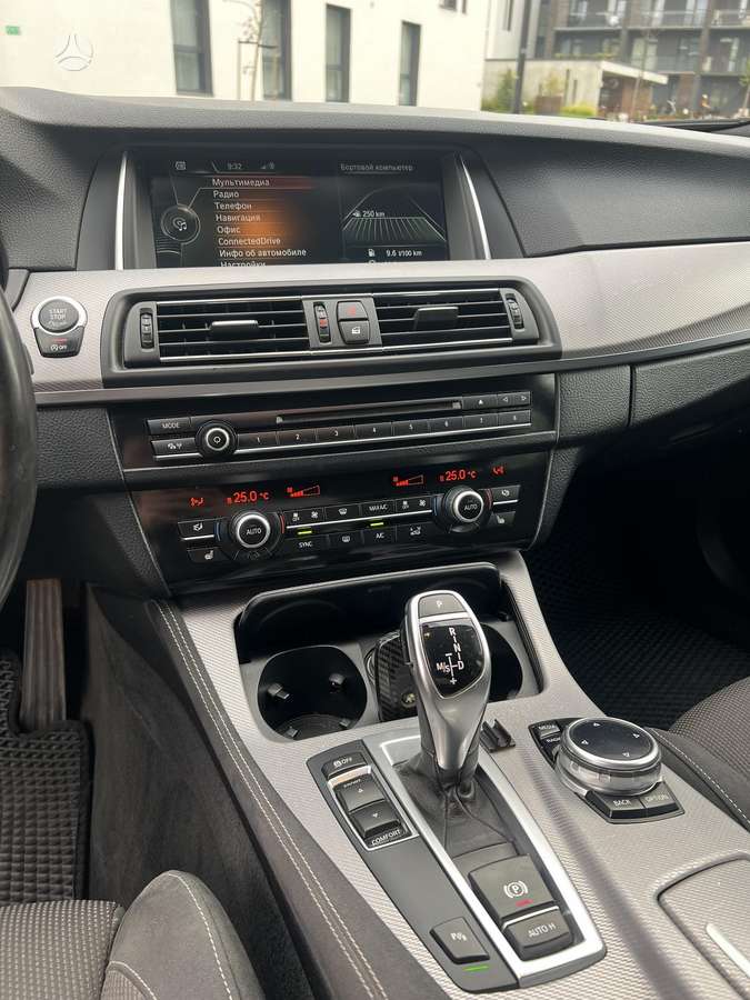 BMW 530, 3.0 l., wagon