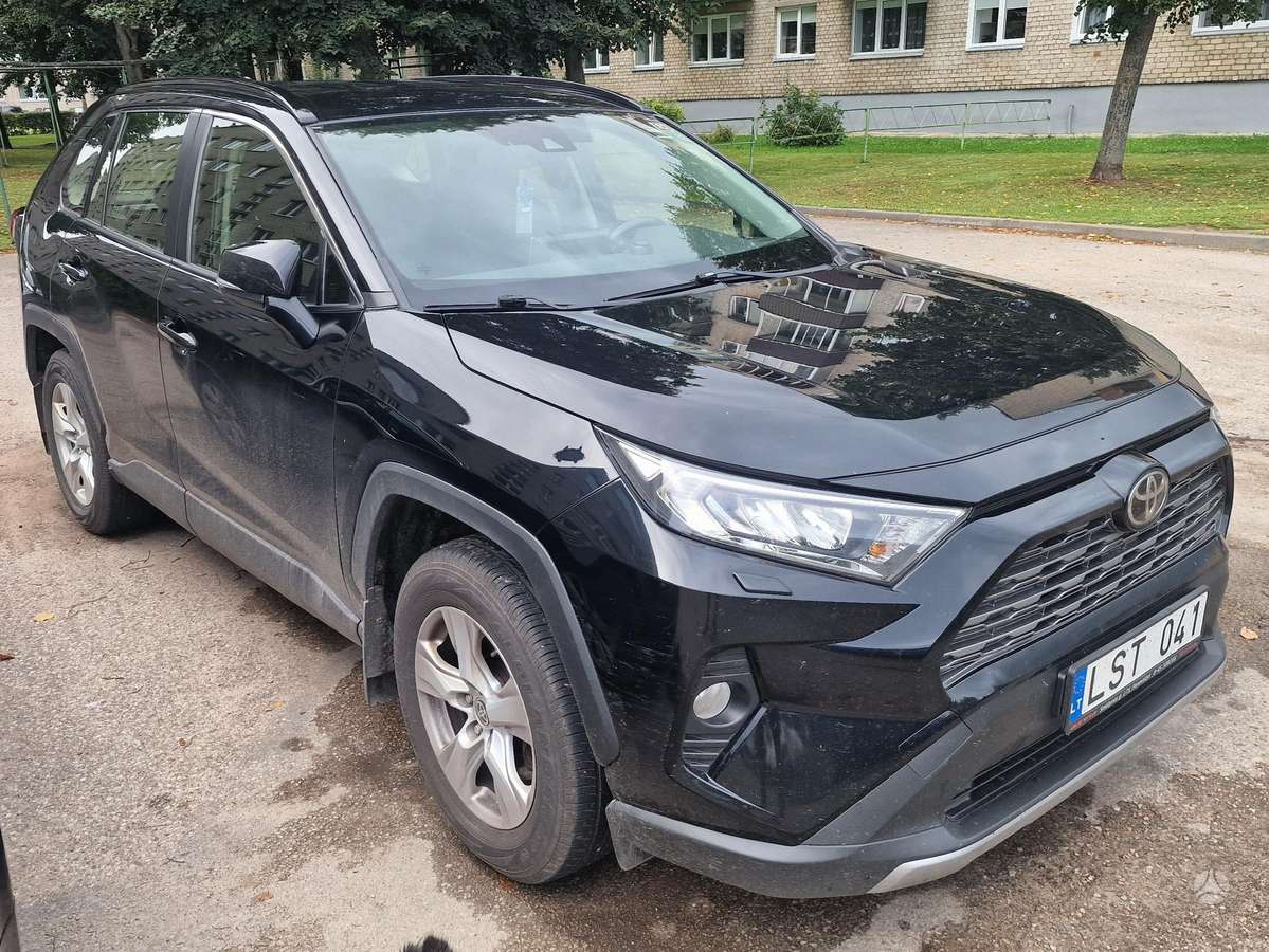 Toyota RAV4 - 2