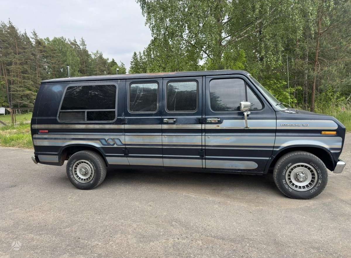 Ford Econoline, 5.0 l., Минивэн