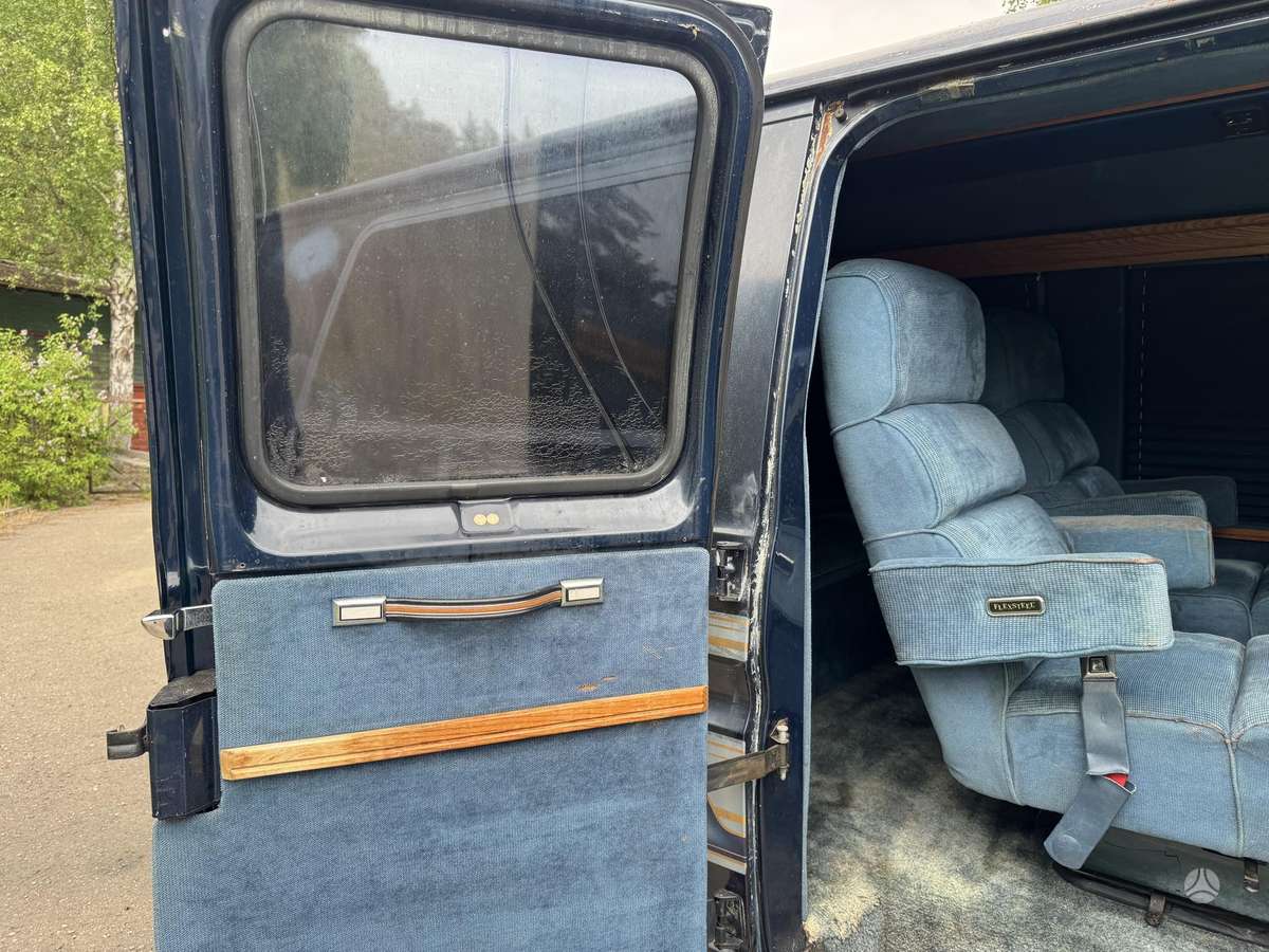 Ford Econoline, 5.0 l., Минивэн