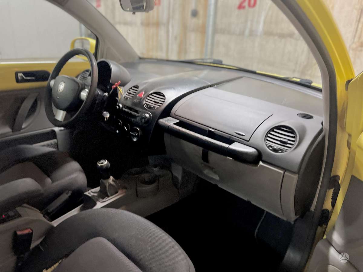 Volkswagen Beetle, 1.9 l., Хэтчбек
