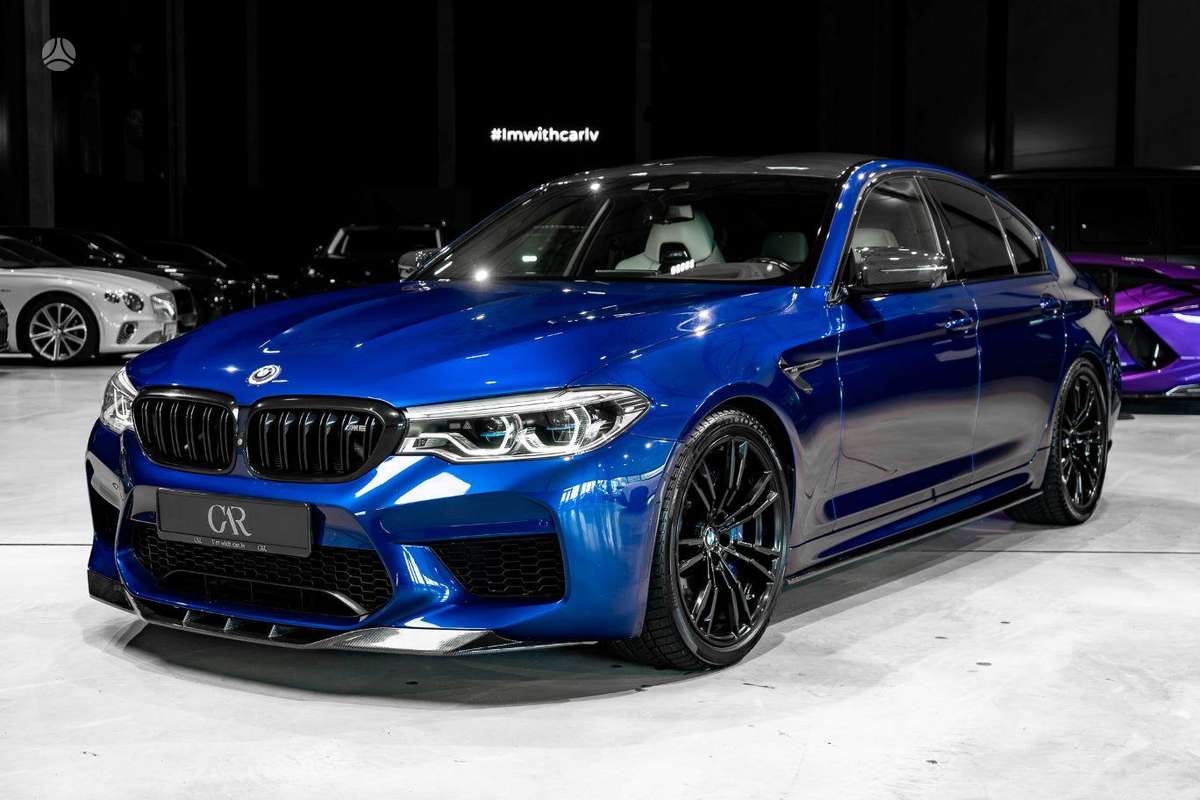 BMW M5, 4.4 l., Седан