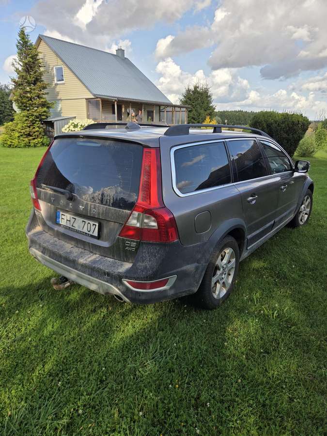 Volvo XC70, Универсал