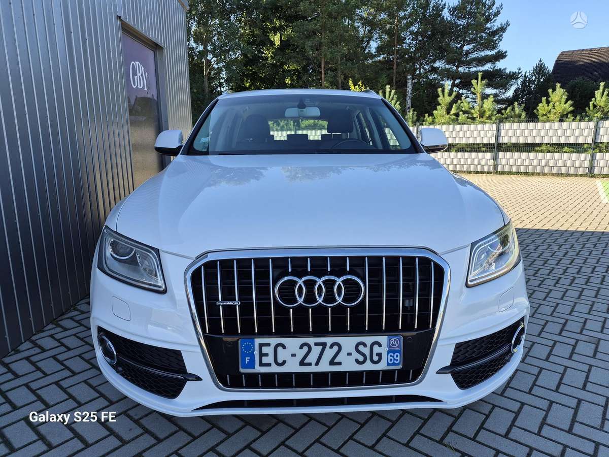 Audi Q5, 2.0 l., Внедорожник / Кроссовер