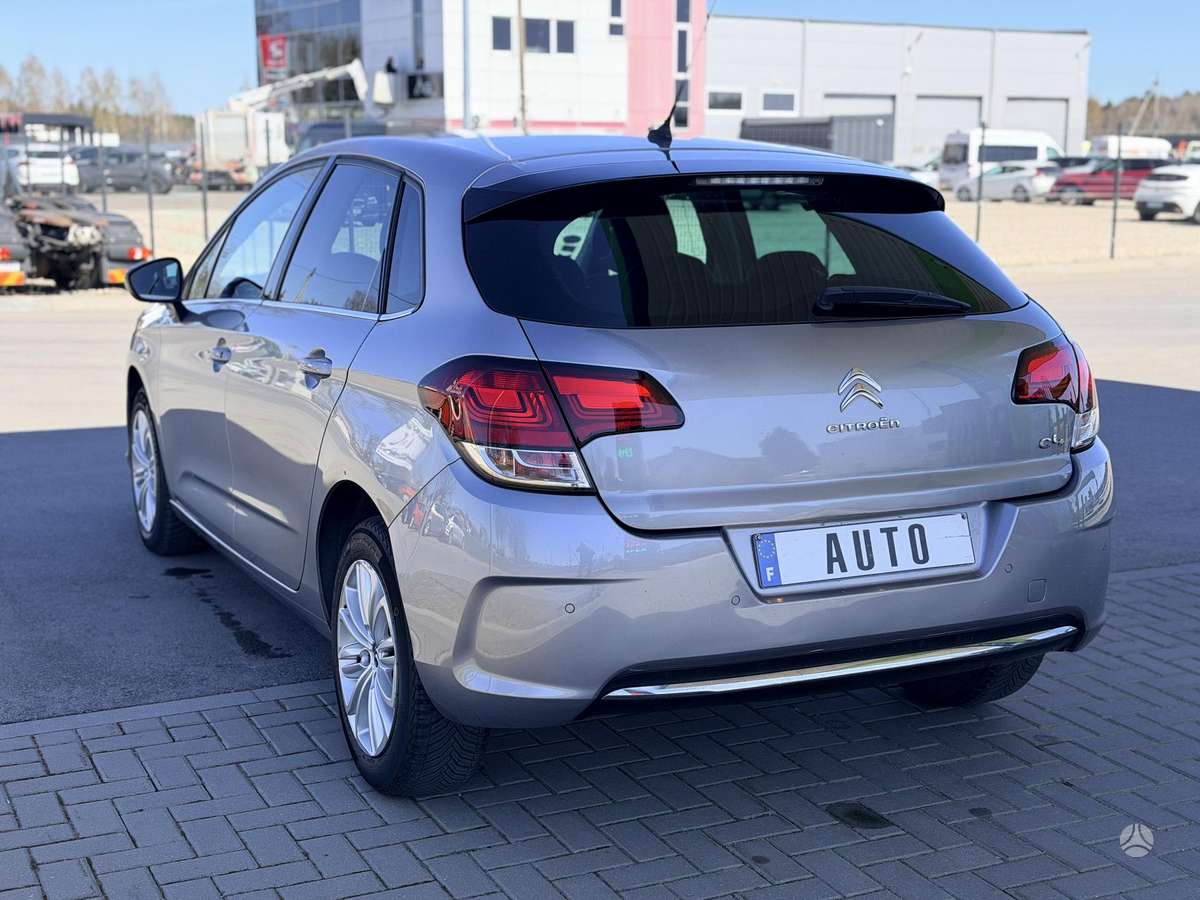 Citroen C4, 1.6 l., Хэтчбек