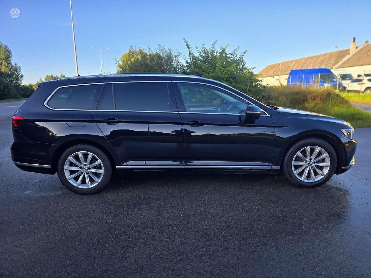 Volkswagen Passat - 2