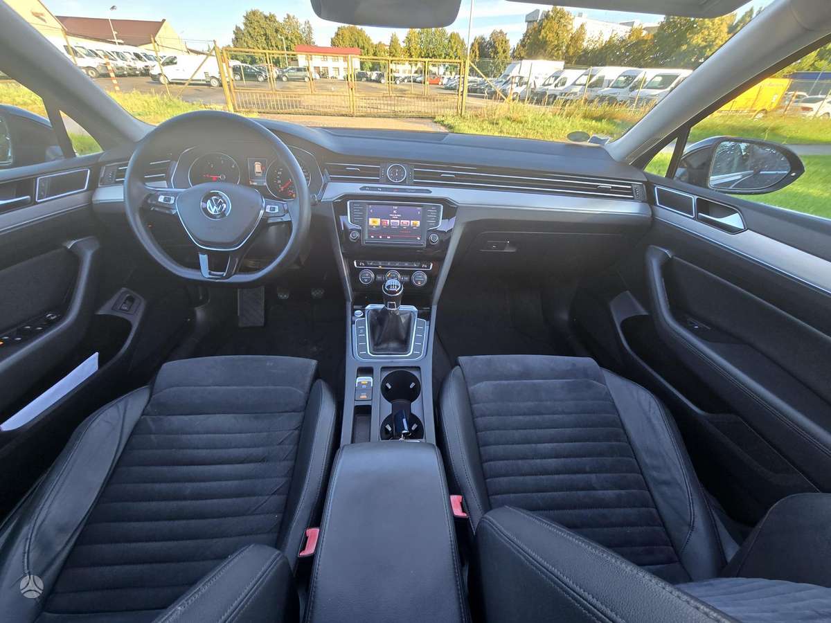 Volkswagen Passat - 7