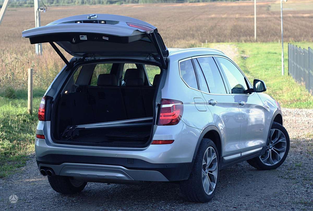 BMW X3, 2.0 l., off-road / crossover