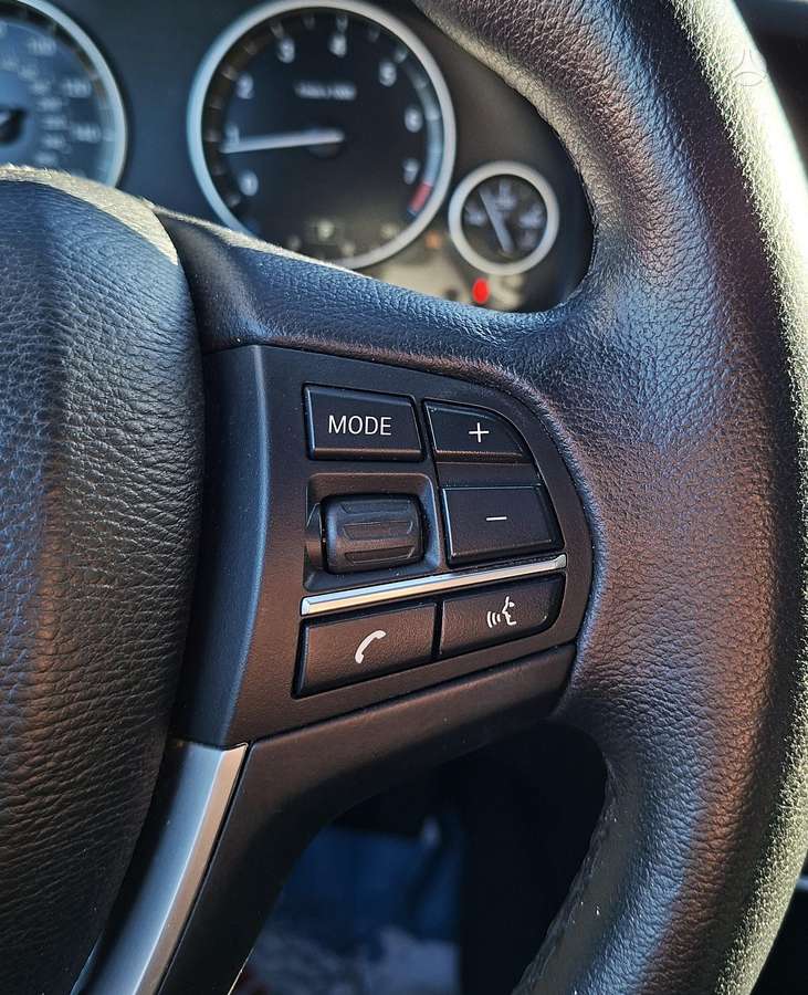 BMW X3, 2.0 l., off-road / crossover