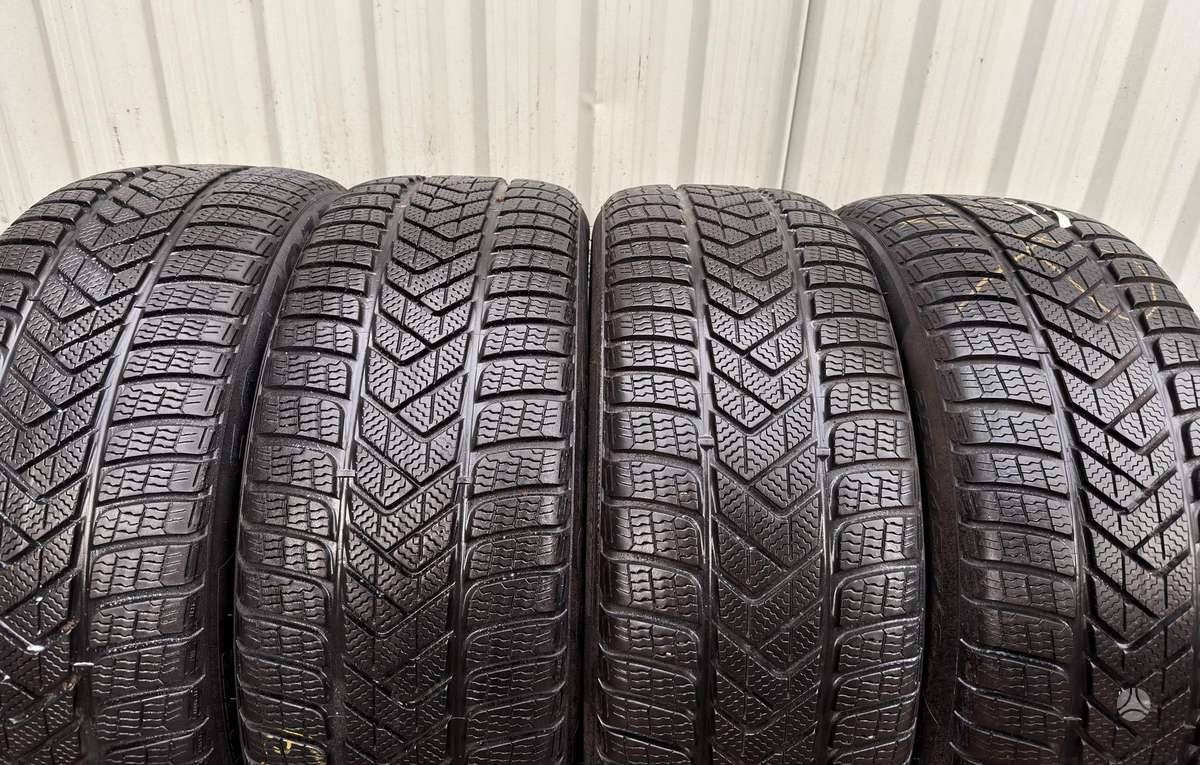 Pirelli Sottozero 3, winter 255/45 R19