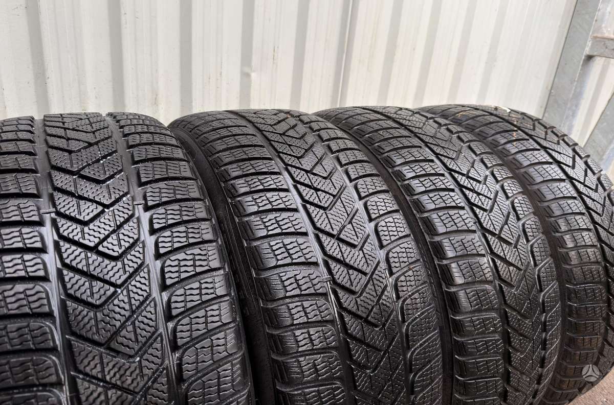 Pirelli Sottozero 3, winter 255/45 R19