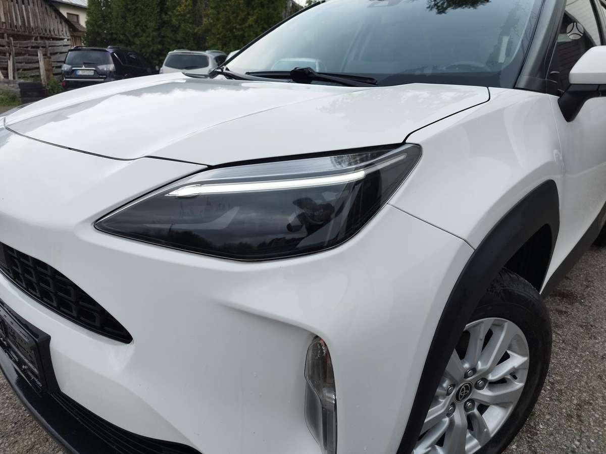 Toyota Yaris Cross - 1