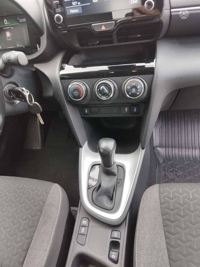 Toyota Yaris Cross - 8