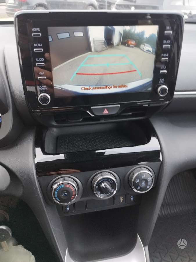 Toyota Yaris Cross - 11
