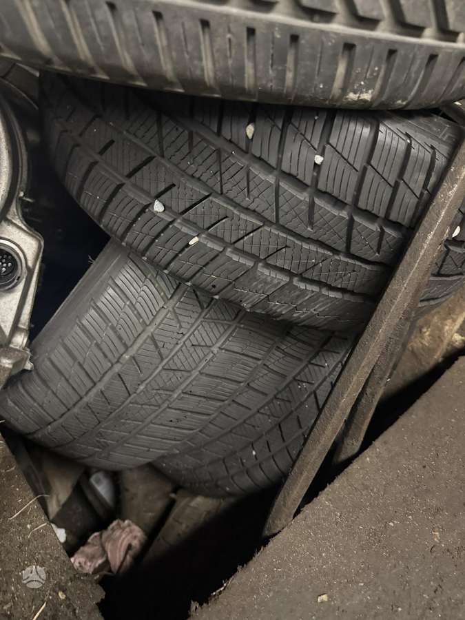 Barum, winter 215/40 R17