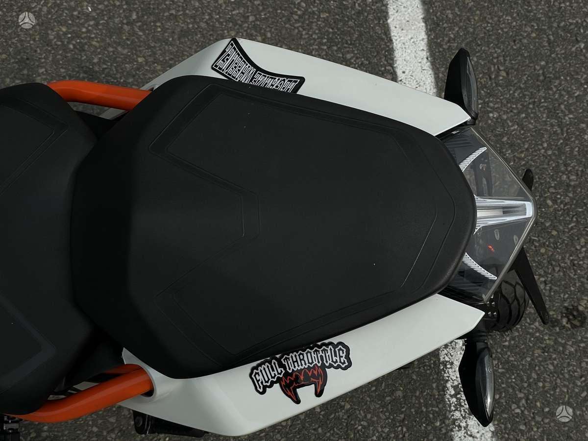 KTM Duke 125cc, street / classic