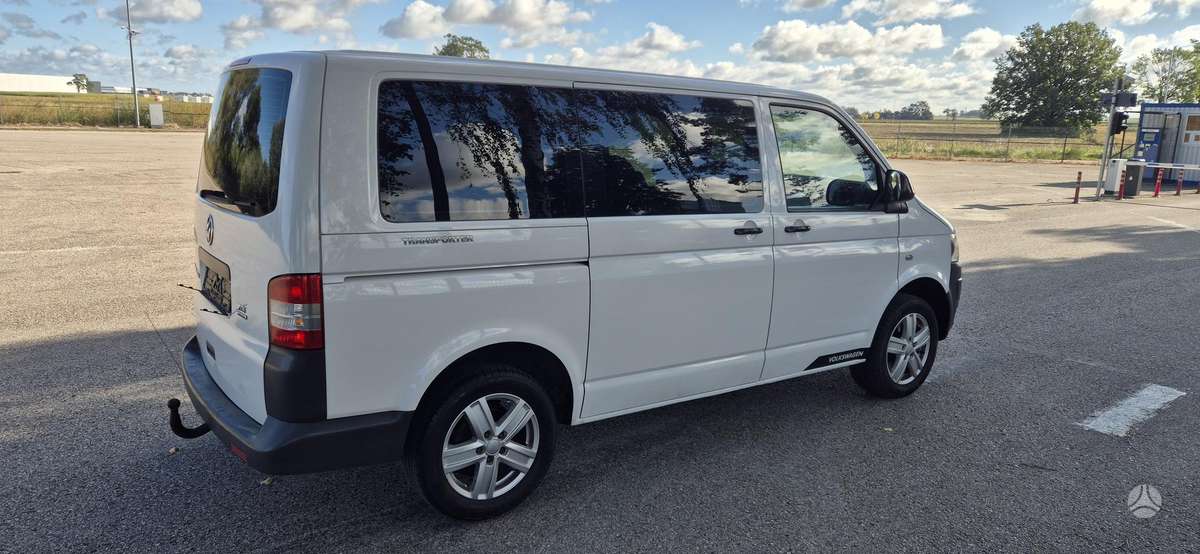 Volkswagen Transporter - 5