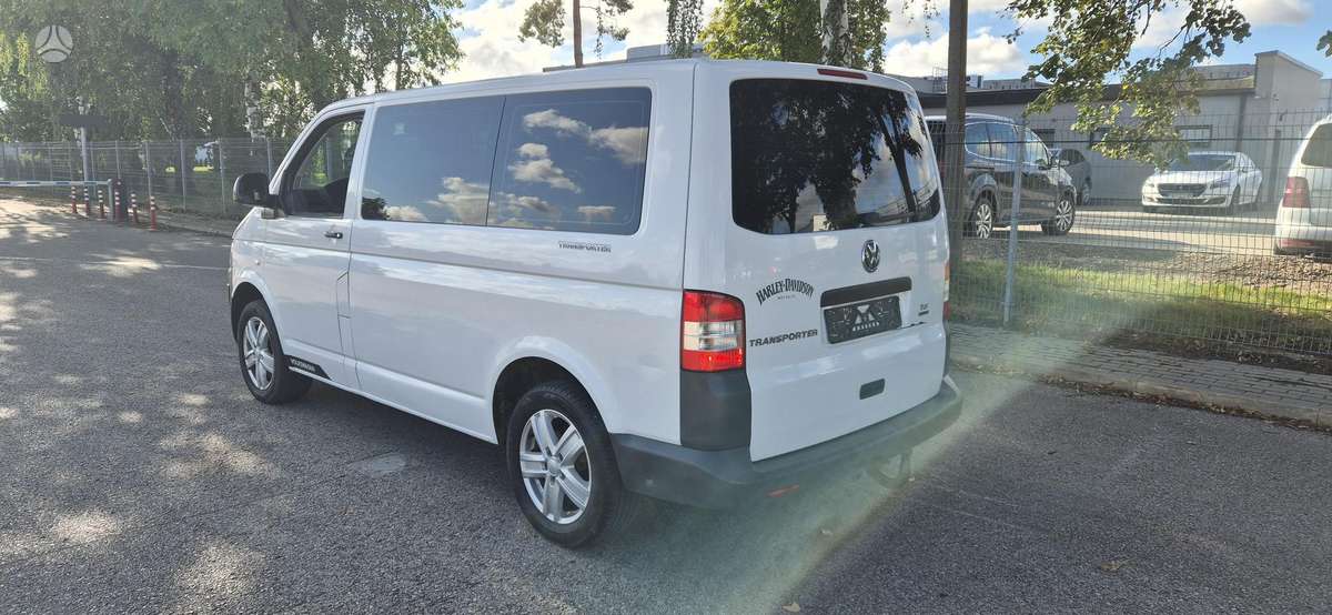 Volkswagen Transporter - 7