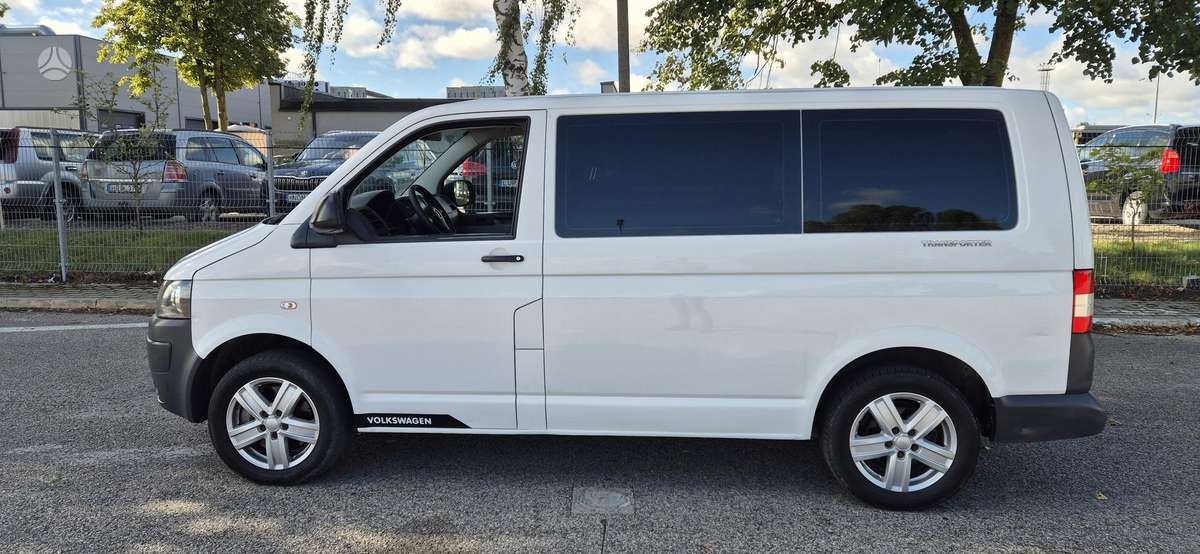 Volkswagen Transporter - 8