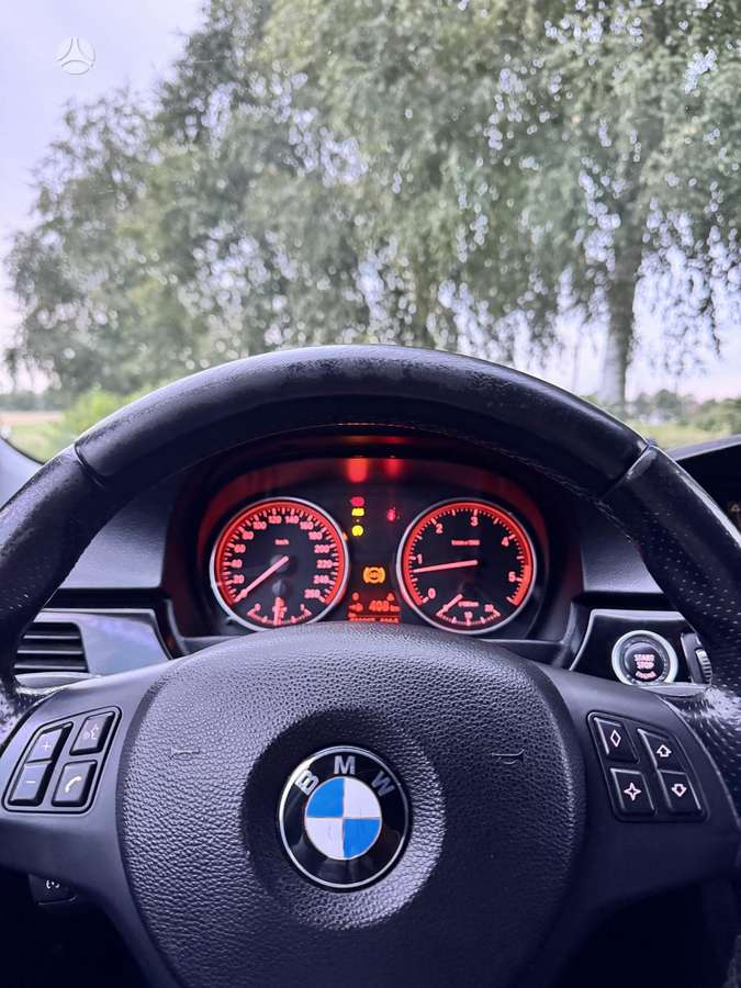 BMW 330, 3.0 l., Универсал